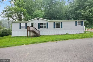 707 Hillside Dr, Gap, PA 17527 - Photo 1