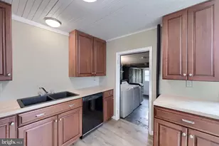 128 N Charlotte St, Manheim, PA 17545 - Photo 22