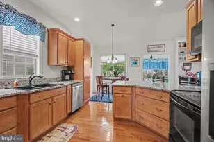 1317 Willow Creek Dr, Mount Joy, PA 17552 - Photo 8