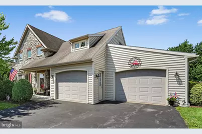 1066 Cambridge Drive, Manheim, PA 17545 - Photo 2