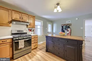 94 Lancaster Ave, Strasburg, PA 17579 - Photo 16
