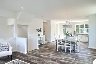 17 Arcadia Dr, Elizabethtown, PA 17022 - Photo 2