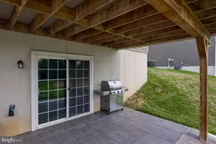 233 Loghes Dr, Manheim, PA 17545 - Photo 34