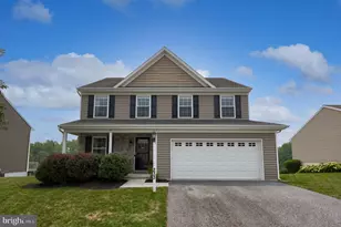 233 Loghes Dr, Manheim, PA 17545 - Photo 1
