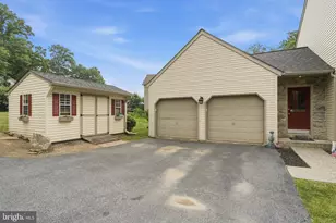 906 Hidden Hollow Dr, Gap, PA 17527 - Photo 10