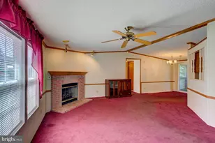 9 Jordan Dr, Ronks, PA 17572 - Photo 6