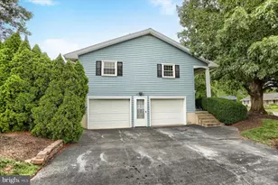 434 N Holly St, Elizabethtown, PA 17022 - Photo 6