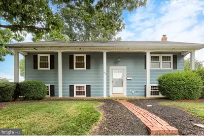 434 N Holly Street, Elizabethtown, PA 17022 - Photo 2