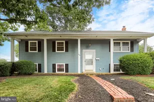 434 N Holly St, Elizabethtown, PA 17022 - Photo 2