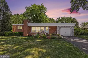 315 S Hillcrest Ave, Quarryville, PA 17566 - Photo 2
