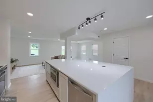 455 Crosswinds Dr, Lititz, PA 17543 - Photo 10