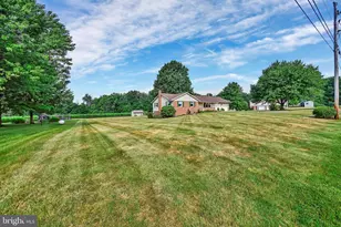 75 Hickory Rd, Denver, PA 17517 - Photo 8
