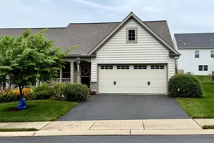 164 Waypoint, Lancaster, PA 17603 - Photo 1