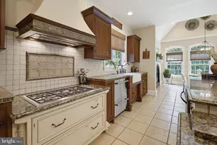 164 Chapel Ln, Ephrata, PA 17522 - Photo 8