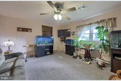 413 W Cedar Street, New Holland, PA 17557 - Photo 10