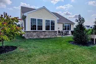 223 Darlington Ct, New Providence, PA 17560 - Photo 2