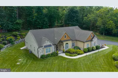 144 Meadow Lane, Lancaster, PA 17601 - Photo 2
