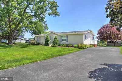 1207 Mount Gretna Road, Elizabethtown, PA 17022 - Photo 2