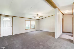 1207 Mt Gretna Rd, Elizabethtown, PA 17022 - Photo 6