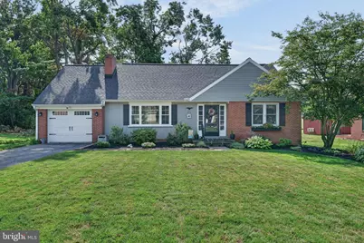 1426 Hollywood Drive, Lancaster, PA 17601 - Photo 1
