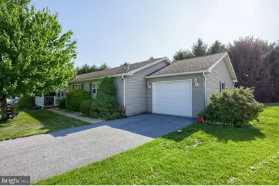 110 Homestead Drive, Stevens, PA 17578 - Photo 4