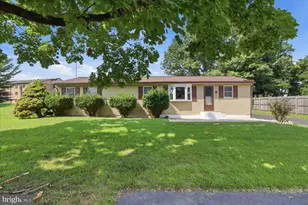 351 E Fulton St, Ephrata, PA 17522 - Photo 2