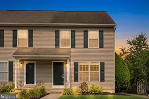 2966 Aster Ln, Lititz, PA 17543 - Photo 4