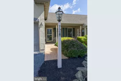 728 Heather Ridge, Manheim, PA 17545 - Photo 2