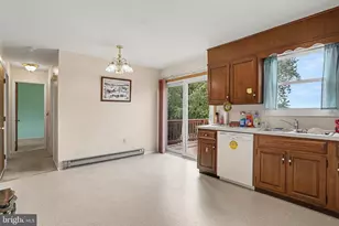 355 Vista Dr, Ephrata, PA 17522 - Photo 8