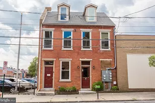 218 W King St, Lancaster, PA 17603 - Photo 1