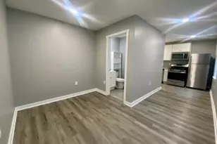 218 W King St, Lancaster, PA 17603 - Photo 2