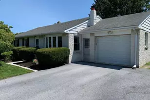 6493 Orange St, East Petersburg, PA 17520 - Photo 1