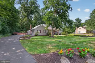 294 Westview Dr, Elizabethtown, PA 17022 - Photo 4
