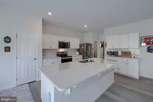 732 Billy Drive, Lancaster, PA 17601 - Photo 4