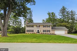 1300 Newton Rd, Lancaster, PA 17603 - Photo 2