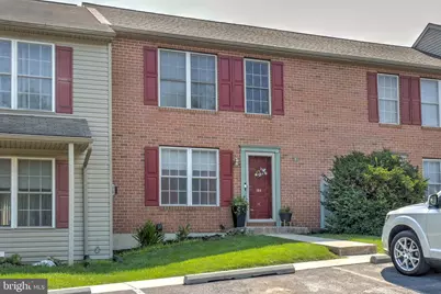 104 Battens Circle, Leola, PA 17540 - Photo 2