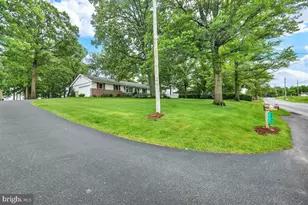 3671 White Oak Rd, Paradise, PA 17562 - Photo 2