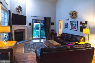 1053 Hammon Ave, Ephrata, PA 17522 - Photo 12