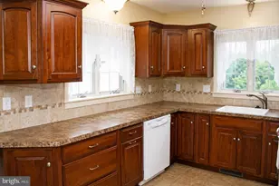 116 E Mill St, Manheim, PA 17545 - Photo 16