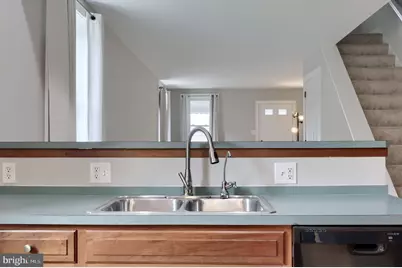 910 Grofftown Road, Lancaster, PA 17602 - Photo 10