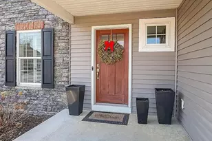 601 Frome Ave, Lititz, PA 17543 - Photo 2
