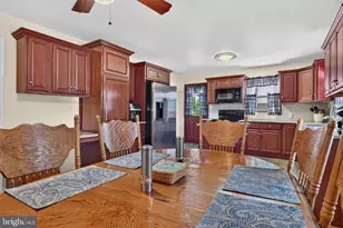 658 Green Ridge Dr Dr, Manheim, PA 17545 - Photo 16