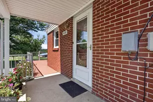 658 Green Ridge Dr Dr, Manheim, PA 17545 - Photo 6