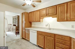 86 Valleybrook Dr, Lancaster, PA 17601 - Photo 14