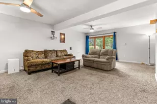 305 Fulton St, Akron, PA 17501 - Photo 18