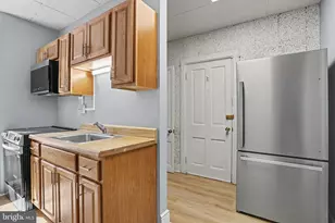 136 E Lemon St, Lancaster, PA 17602 - Photo 10