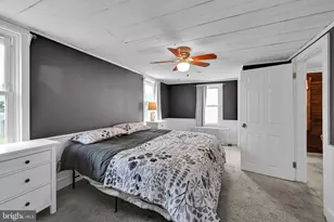 33 S 11th St, Akron, PA 17501 - Photo 22