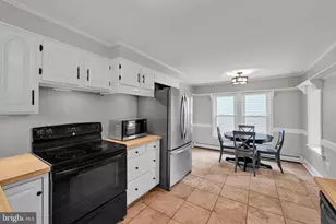 33 S 11th St, Akron, PA 17501 - Photo 12