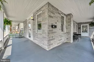 33 S 11th St, Akron, PA 17501 - Photo 2