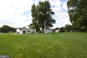 224 Andrea Dr, Lititz, PA 17543 - Photo 8